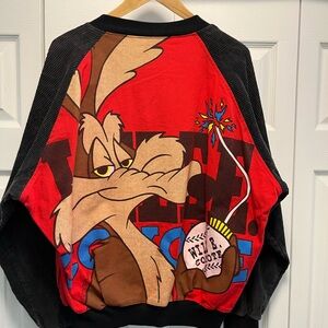 1990s Wile E. Coyote lightweight jacket